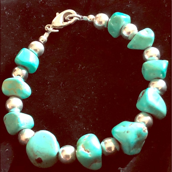 Jewelry - One of a kind turquoise bracelet NWOT.